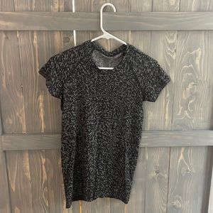 Lulu swiftly tech shirt